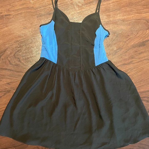 UO ECOTE Blue Black Colorblock Mini Dress - Picture 1 of 5